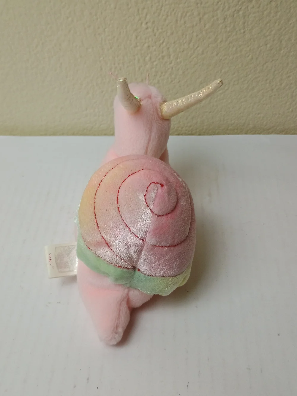 Ty 1999 SwirlyPink Narwhal-Snail Plush with Iridescent Gold Horns and Mint Shell